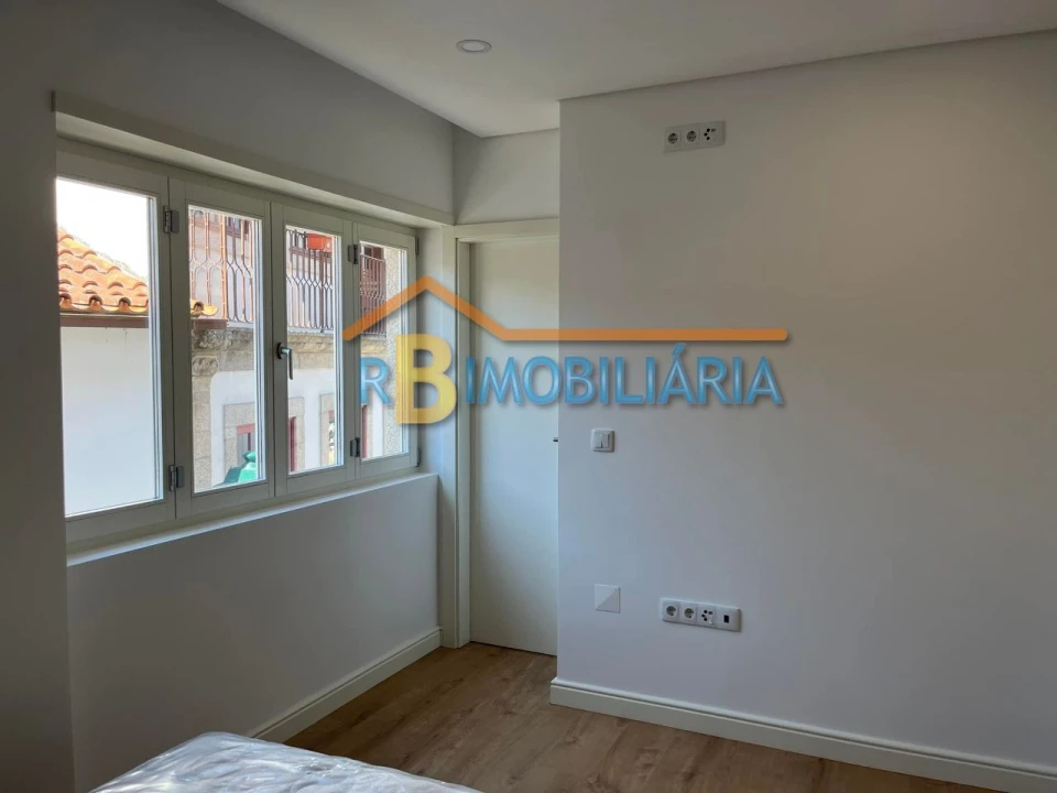 Apartamento T0 para Venda em Arouca Foto 6