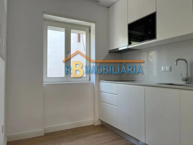 Apartamento T0 para Venda em Arouca Foto 3