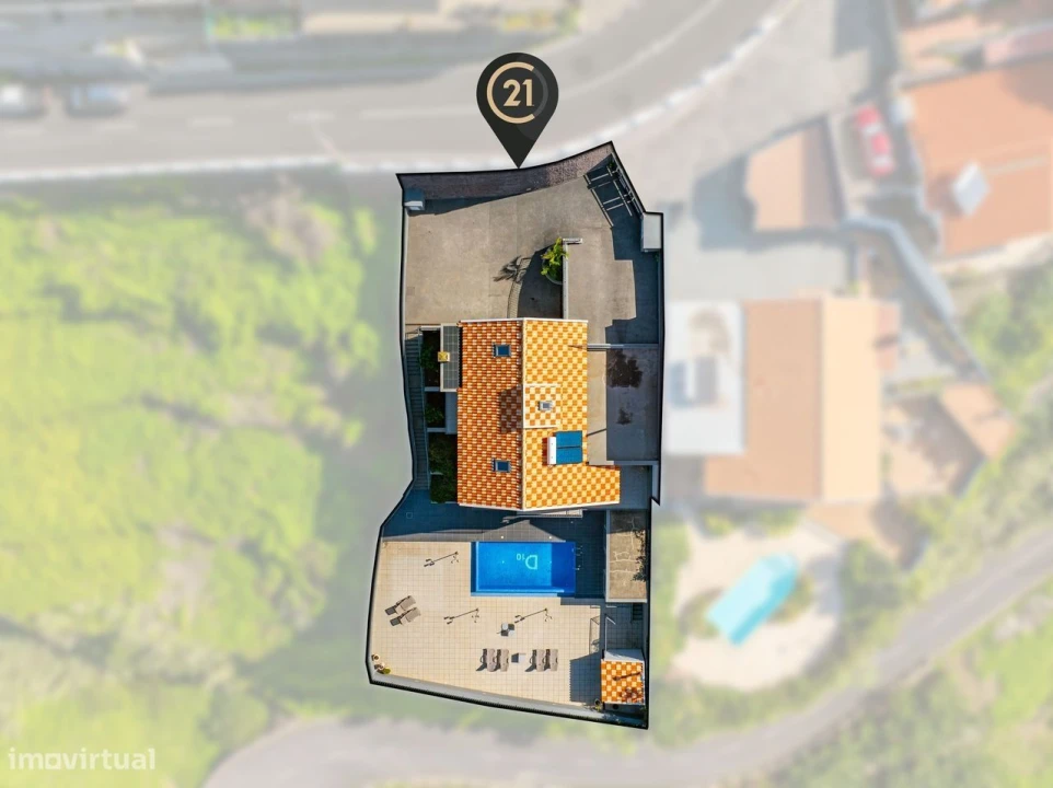 Moradia T3 para Venda em Ribeira Brava Foto 9