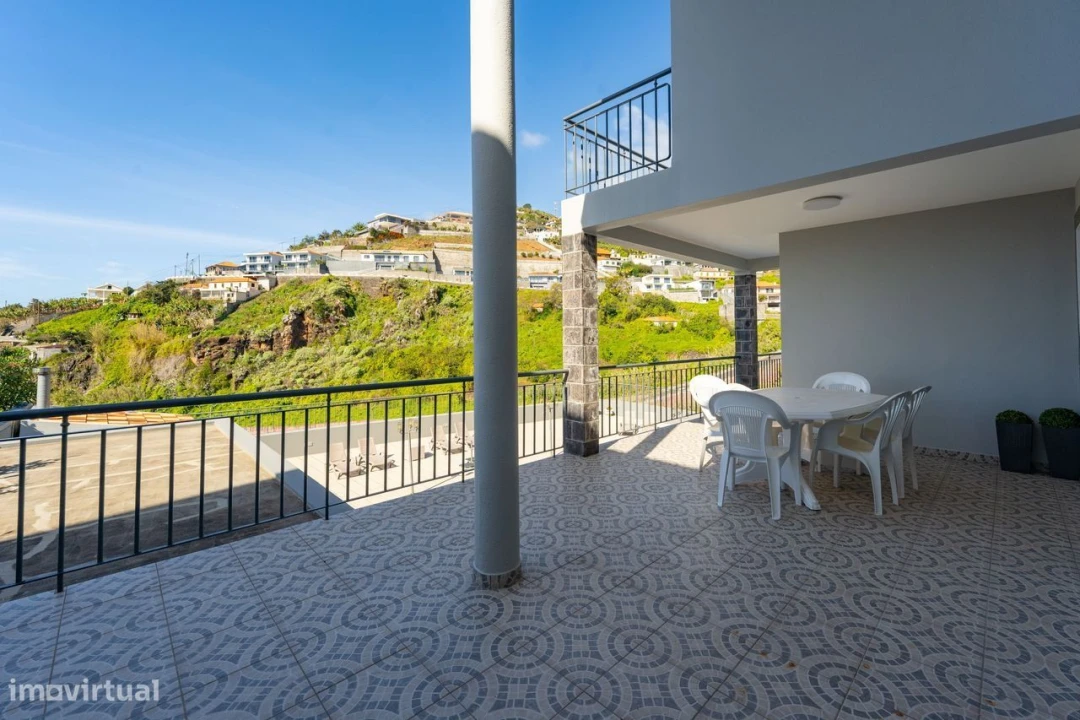 Moradia T3 para Venda em Ribeira Brava Foto 47