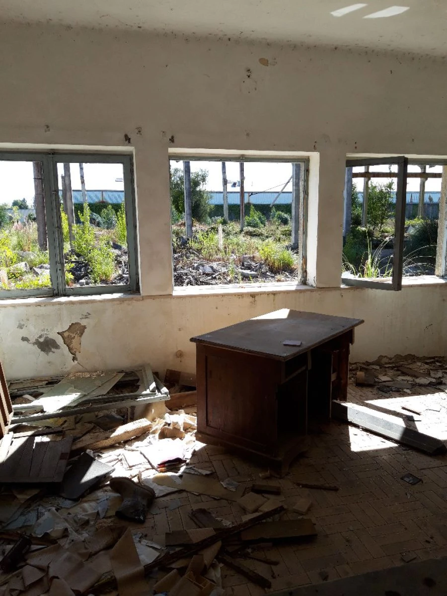 Terreno Misto para Venda em Pero Pinheiro Foto 21