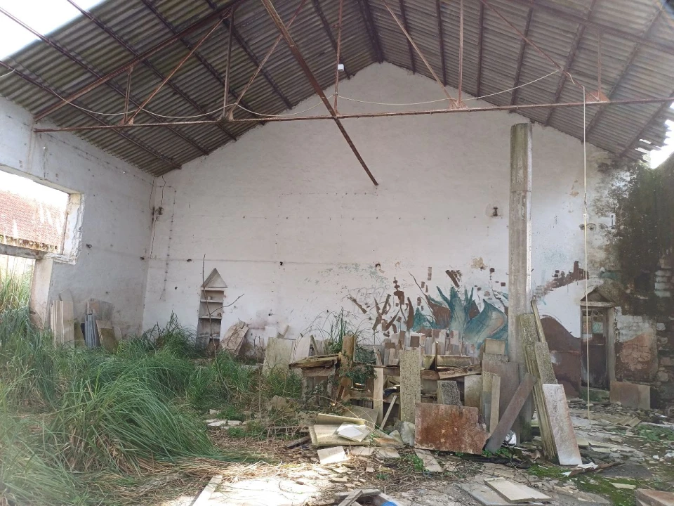 Prédio para Venda em Pero Pinheiro Foto 20