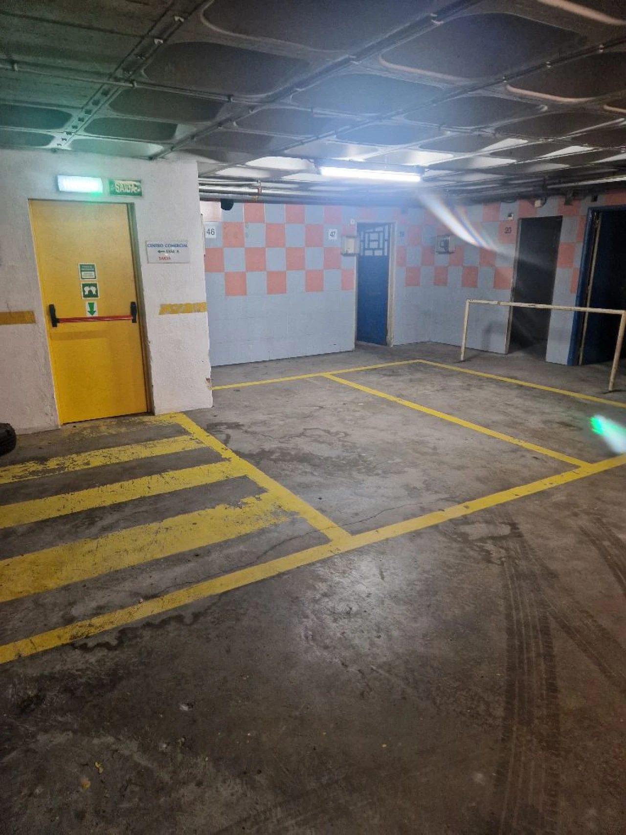 Garagem para Venda em Amadora Foto 23