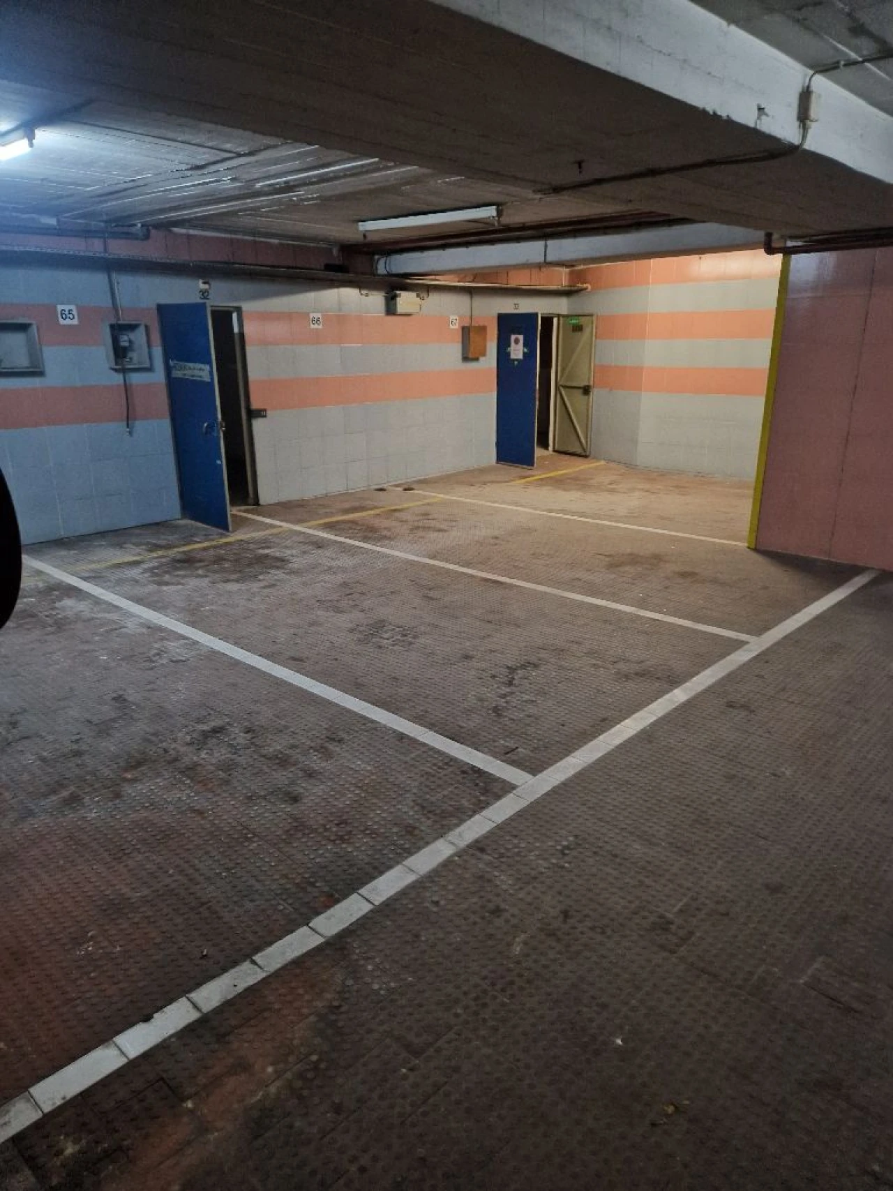 Garagem para Venda em Amadora Foto 25