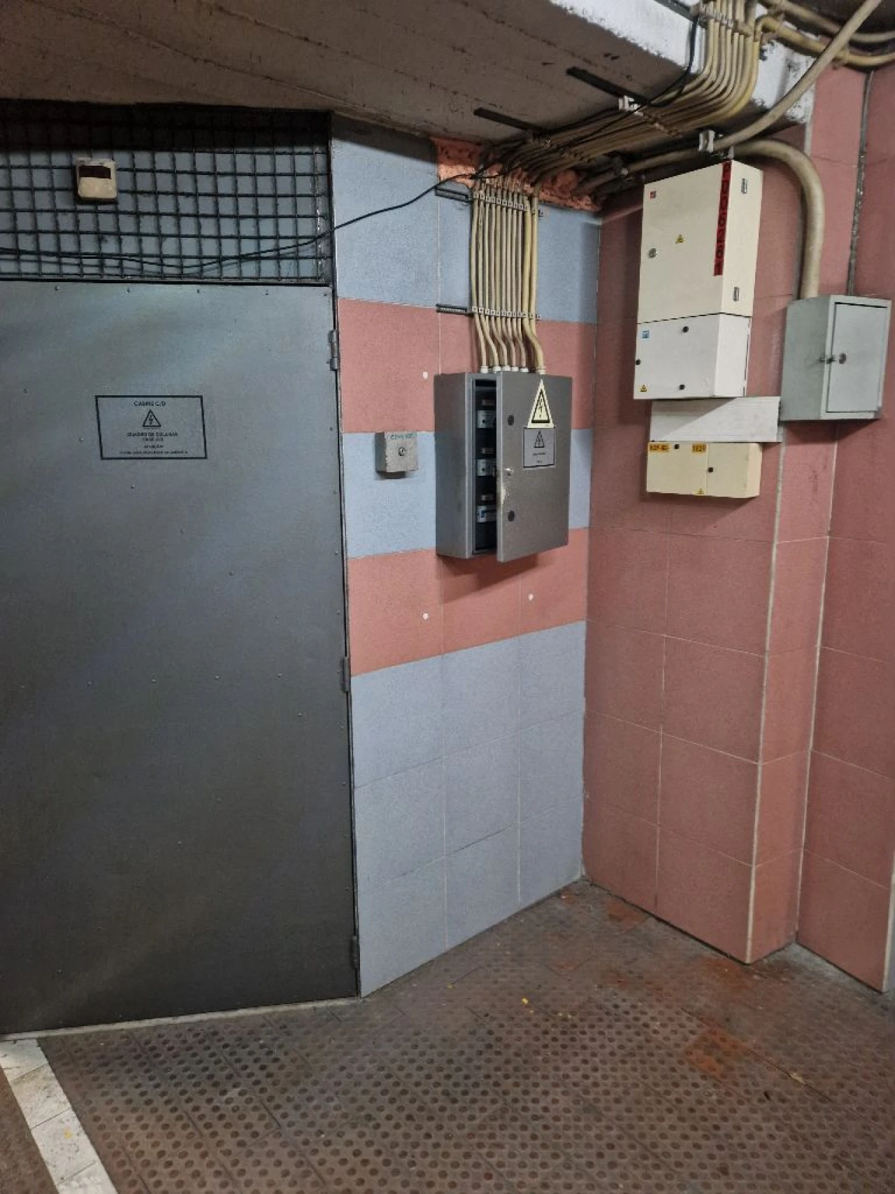 Garagem para Venda em Amadora Foto 27