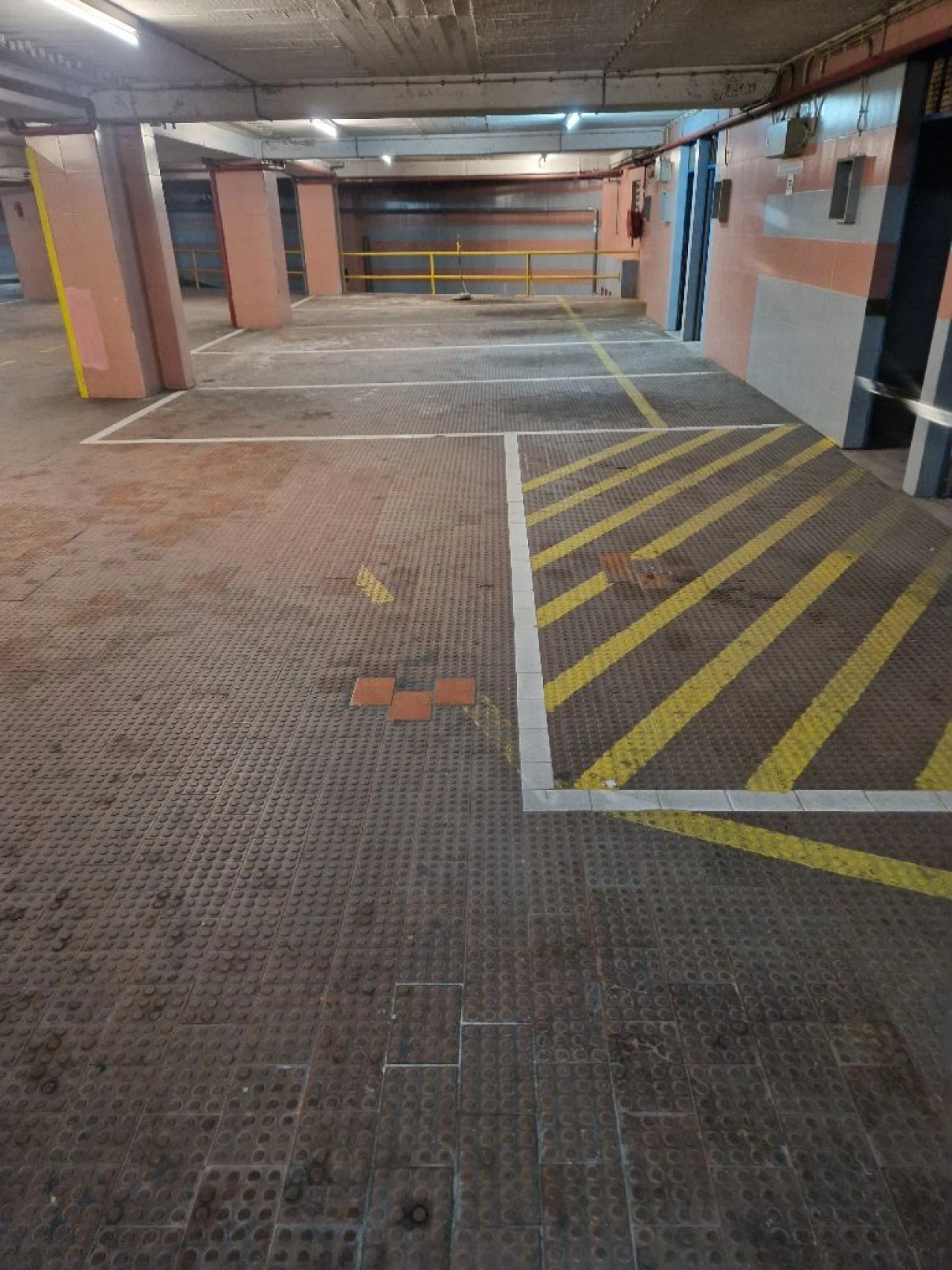 Garagem para Venda em Amadora Foto 28