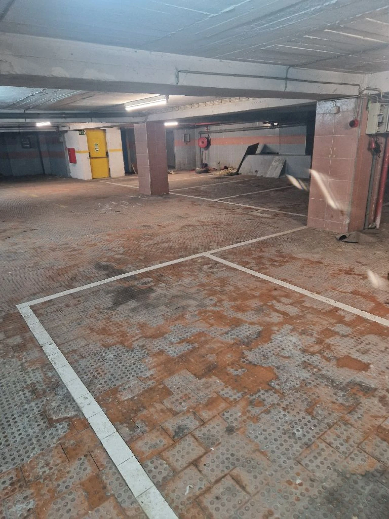 Garagem para Venda em Amadora Foto 30