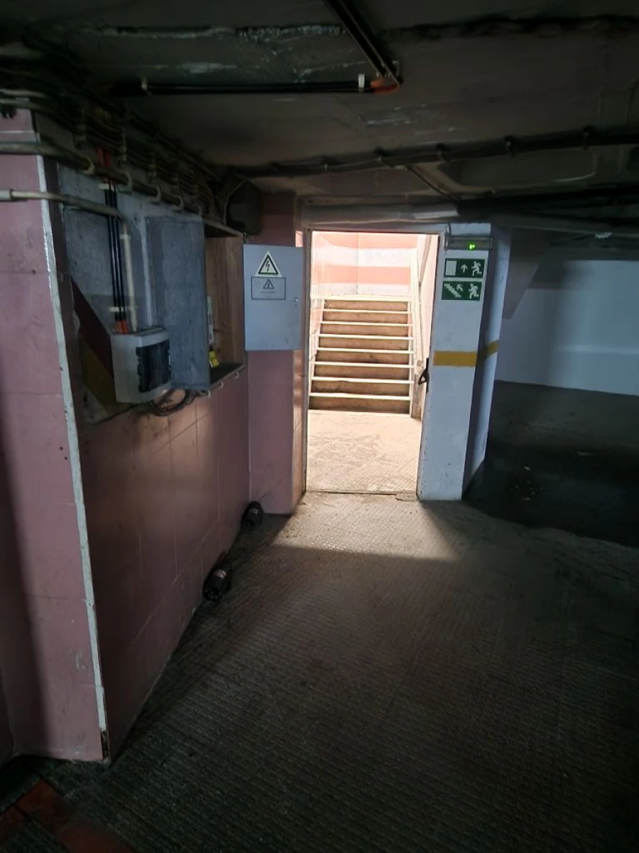 Garagem para Venda em Amadora Foto 6