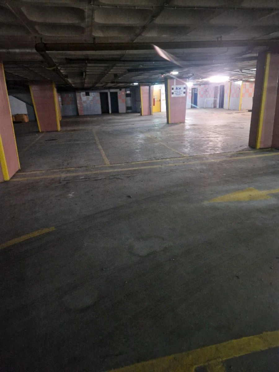 Garagem para Venda em Amadora Foto 20