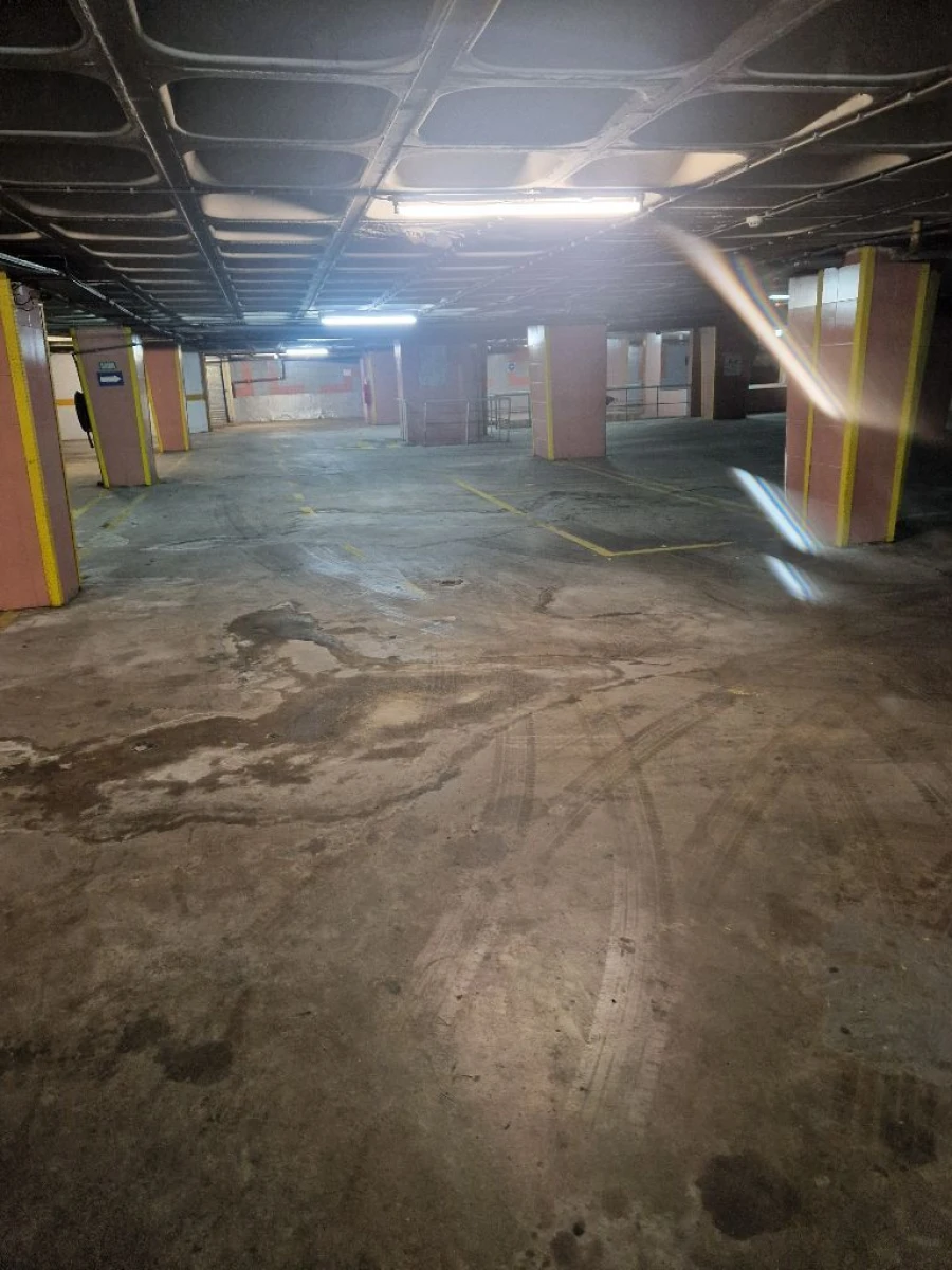 Garagem para Venda em Amadora Foto 22