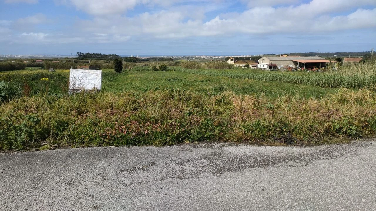 Terreno para Venda em Atouguia da Baleia Foto 2