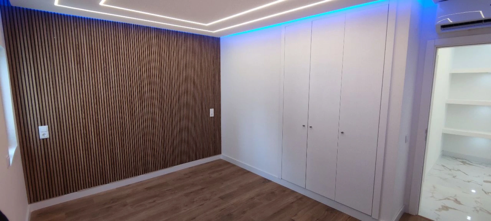Apartamento T2 para Venda em Quarteira Foto 11