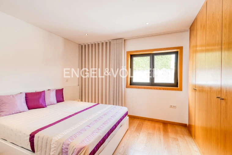 Moradia T5 para Venda em Torres Foto 16