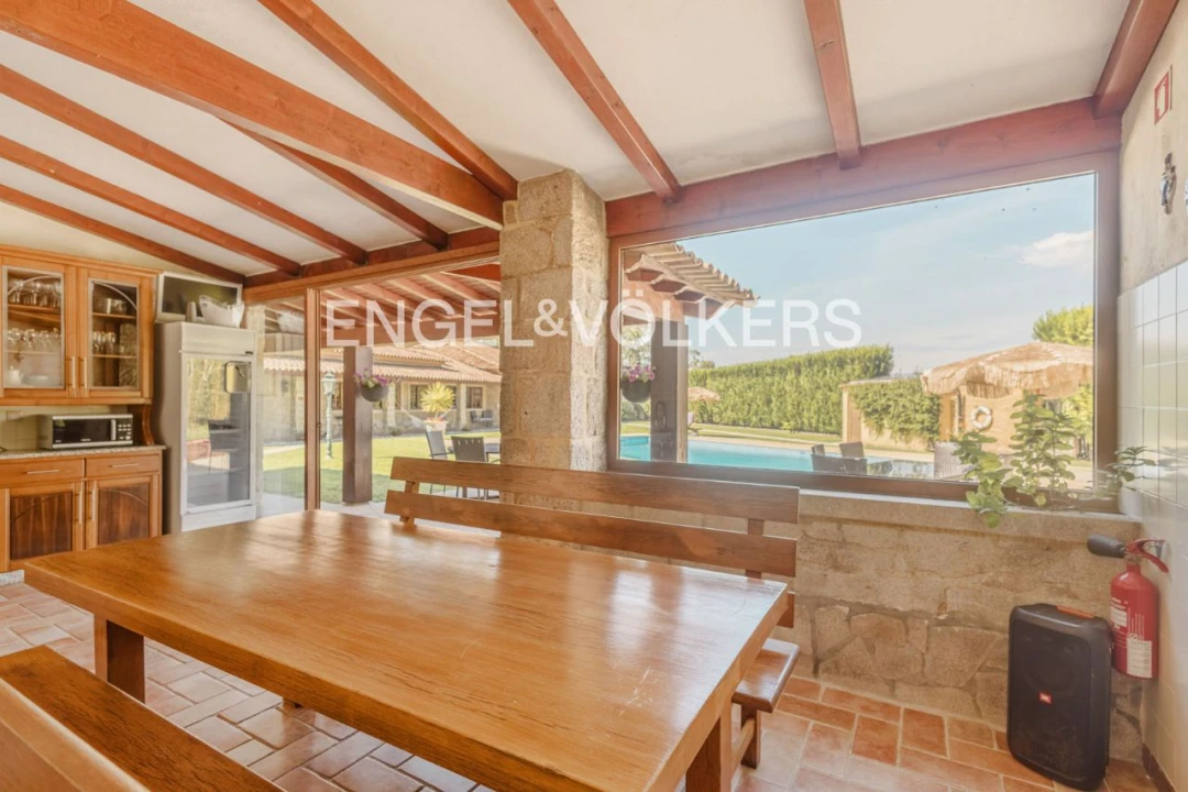 Moradia T6 para Venda em Palme Foto 14