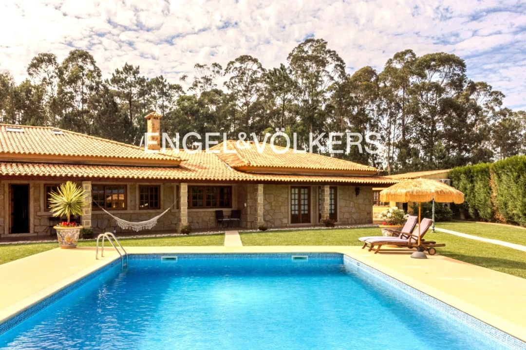 Moradia T6 para Venda em Palme Foto 15