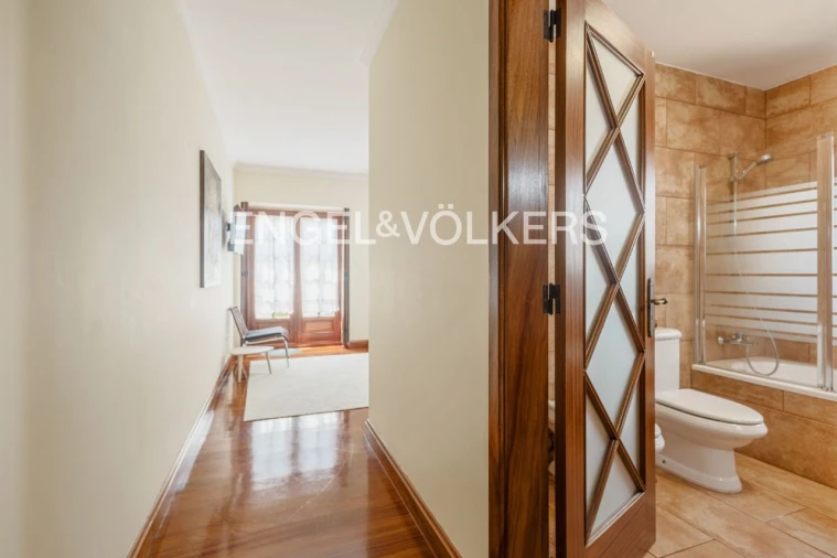 Moradia T6 para Venda em Palme Foto 11