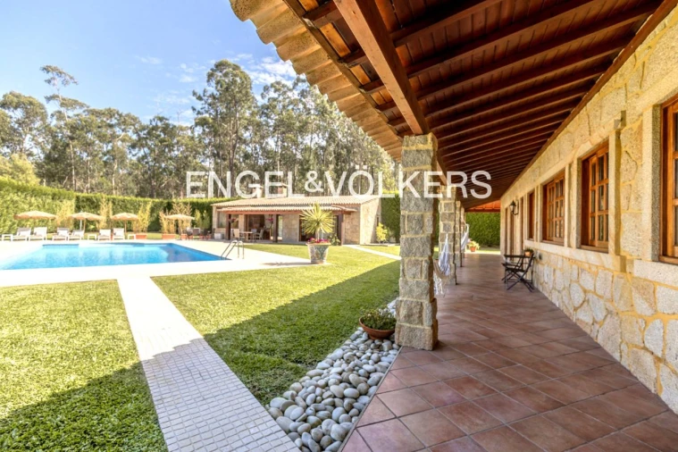 Moradia T6 para Venda em Palme Foto 1