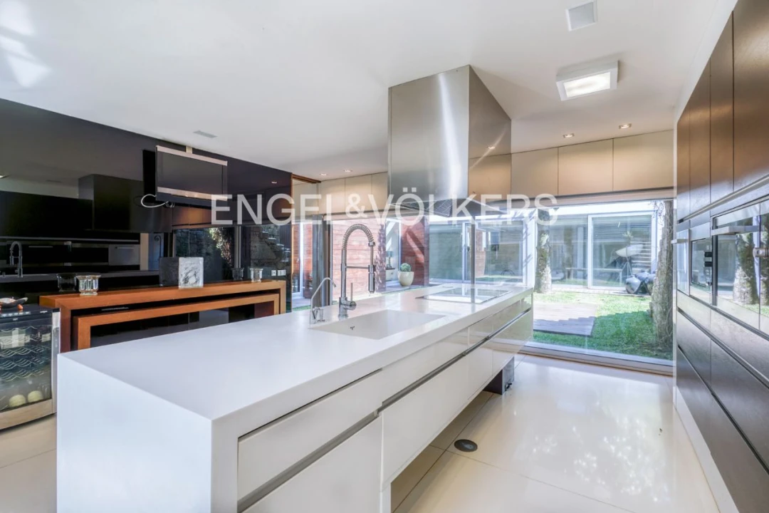 Moradia T5 para Venda em Antime Foto 4