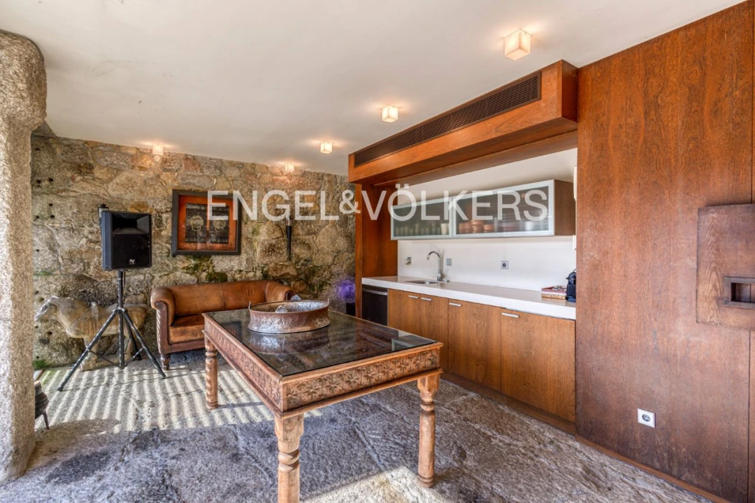 Moradia T5 para Venda em Antime Foto 7