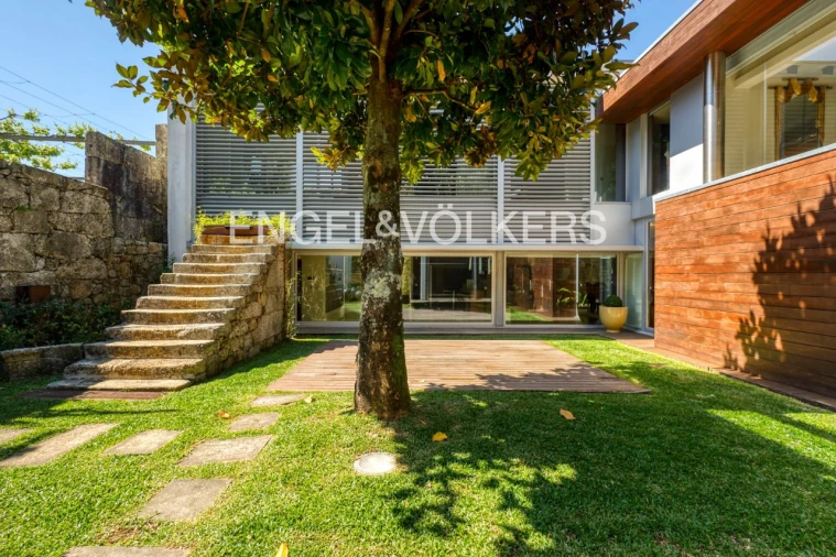 Moradia T5 para Venda em Antime Foto 19