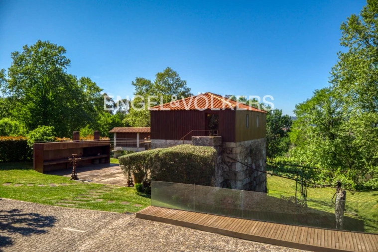 Moradia T5 para Venda em Antime Foto 18