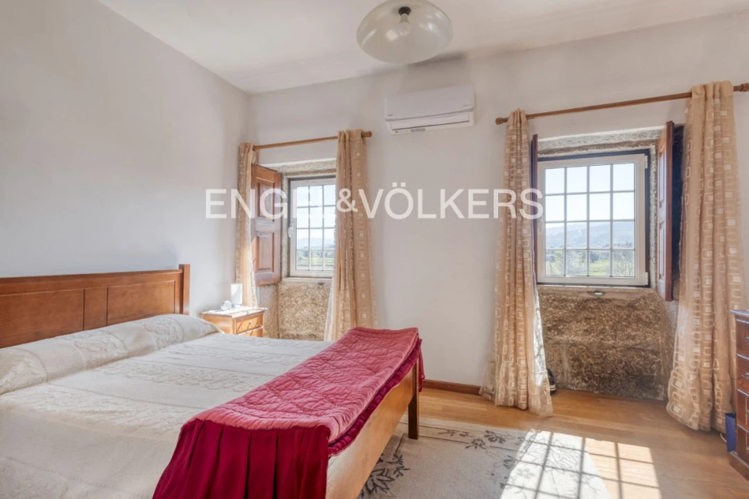 Moradia T3 para Venda em Crestilhas Foto 10