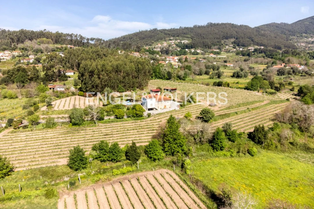 Moradia T3 para Venda em Crestilhas Foto 18