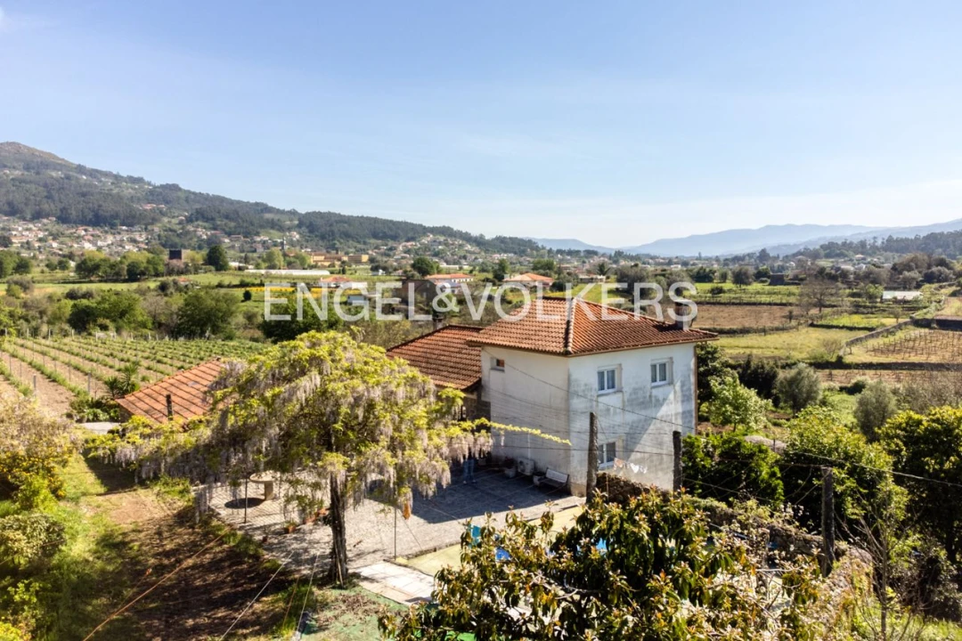 Moradia T3 para Venda em Crestilhas Foto 17