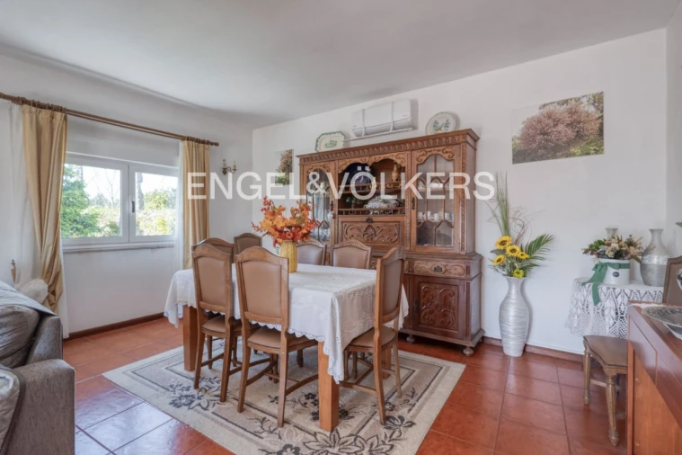 Moradia T3 para Venda em Crestilhas Foto 3