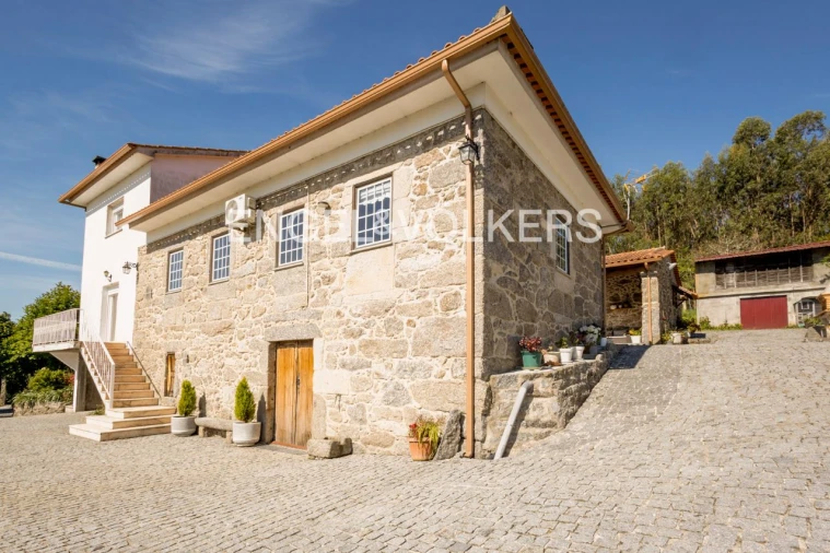 Moradia T3 para Venda em Crestilhas Foto 15