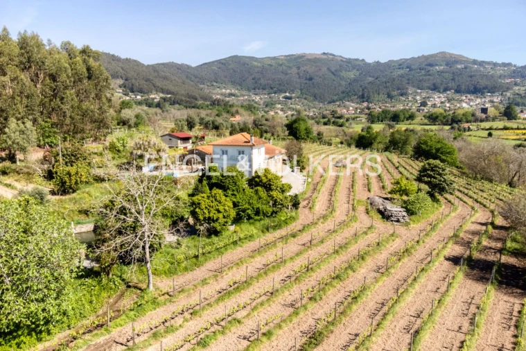 Moradia T3 para Venda em Crestilhas Foto 19