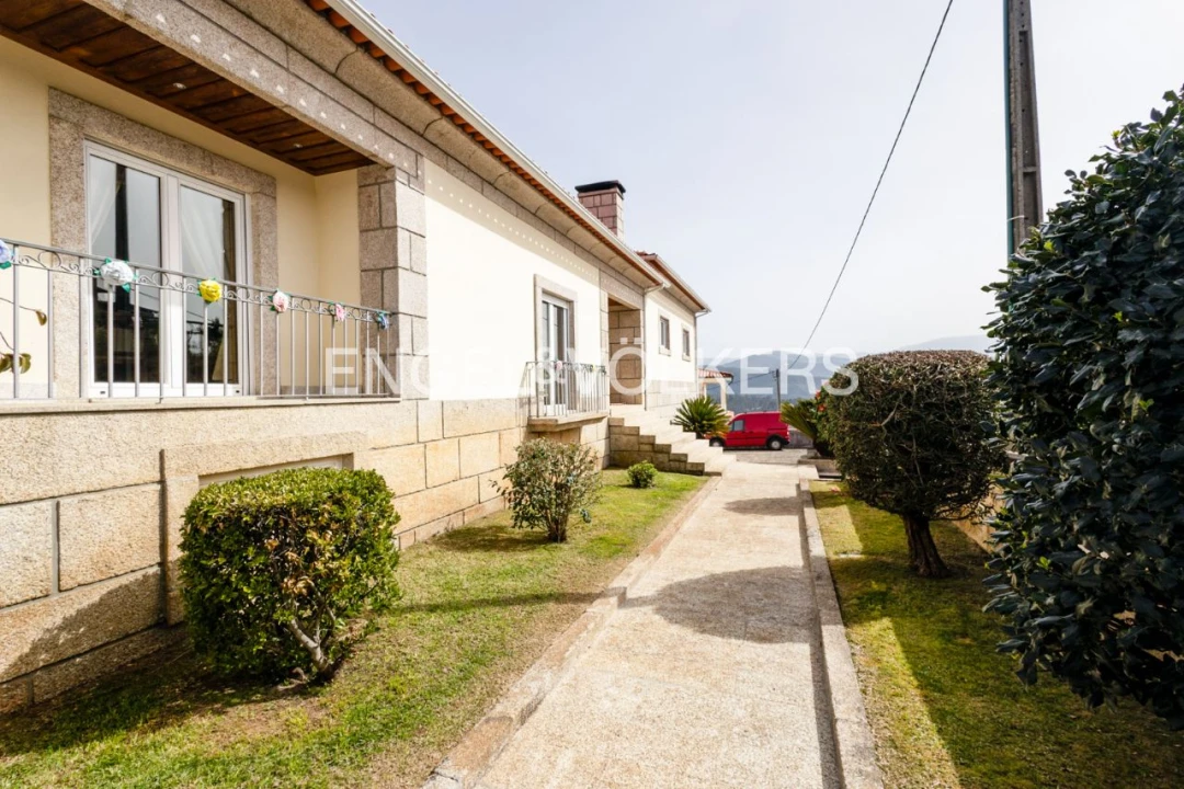 Moradia T5 para Venda em Celorico de Basto Foto 33