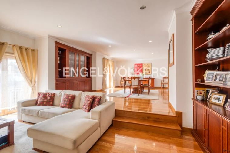 Moradia T5 para Venda em Celorico de Basto Foto 2