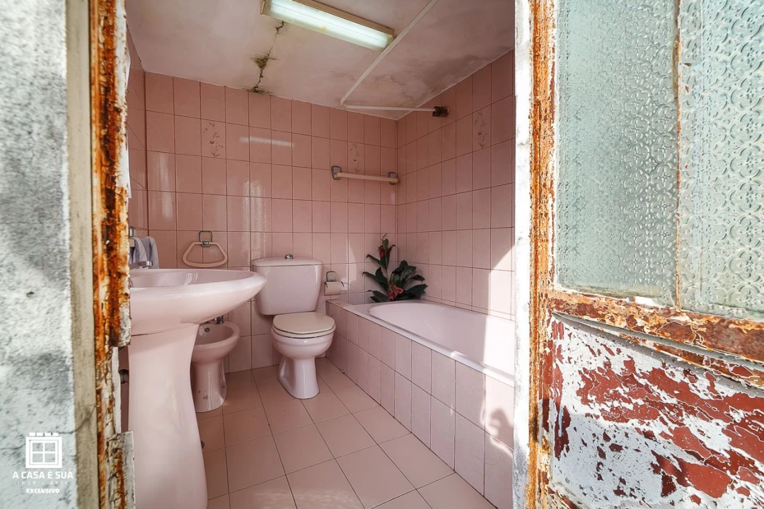 Moradia T2 para Venda em Fafião Foto 11