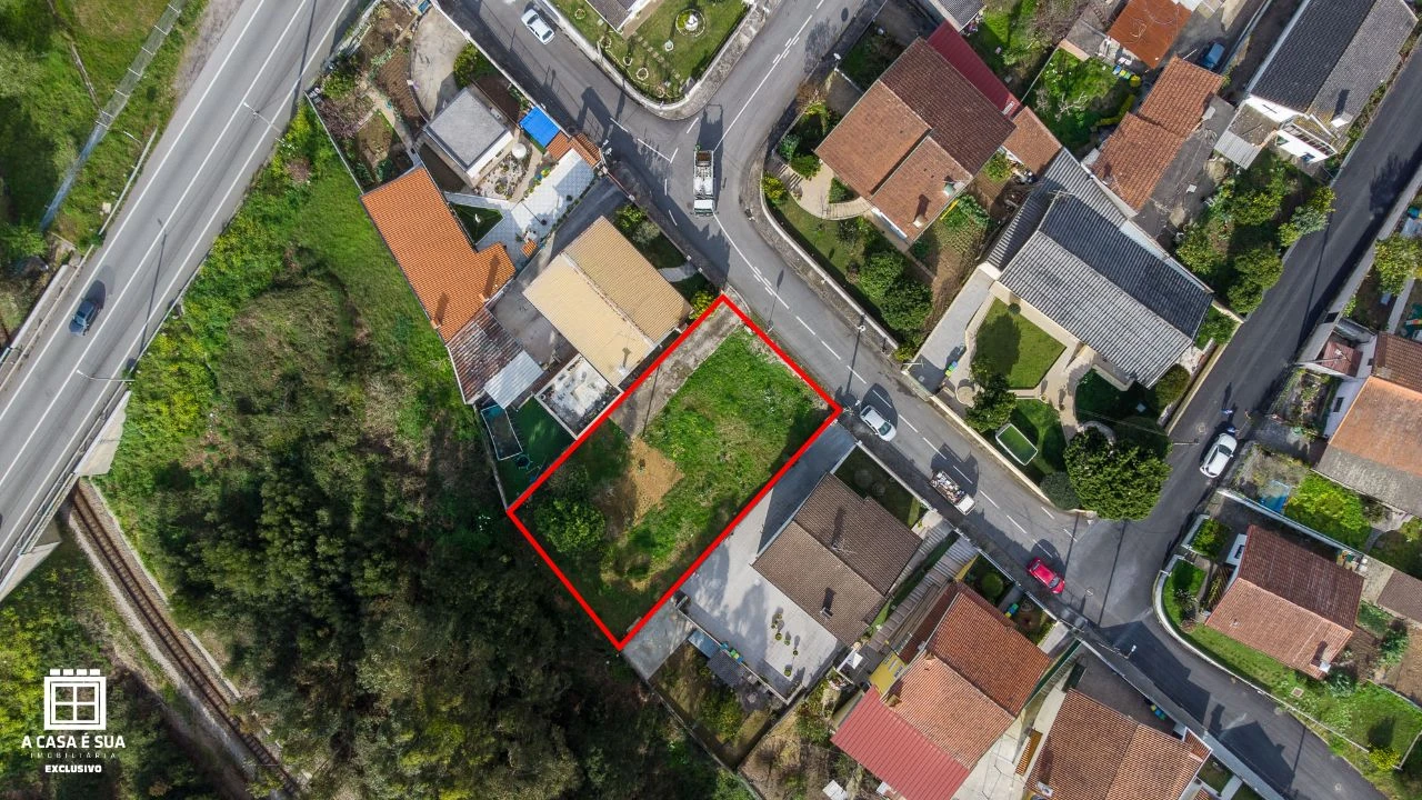 Terreno P/ Prédio para Venda em Sanfins Foto 4