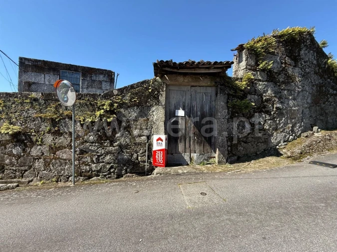 Moradia para Venda em Vilela Foto 4