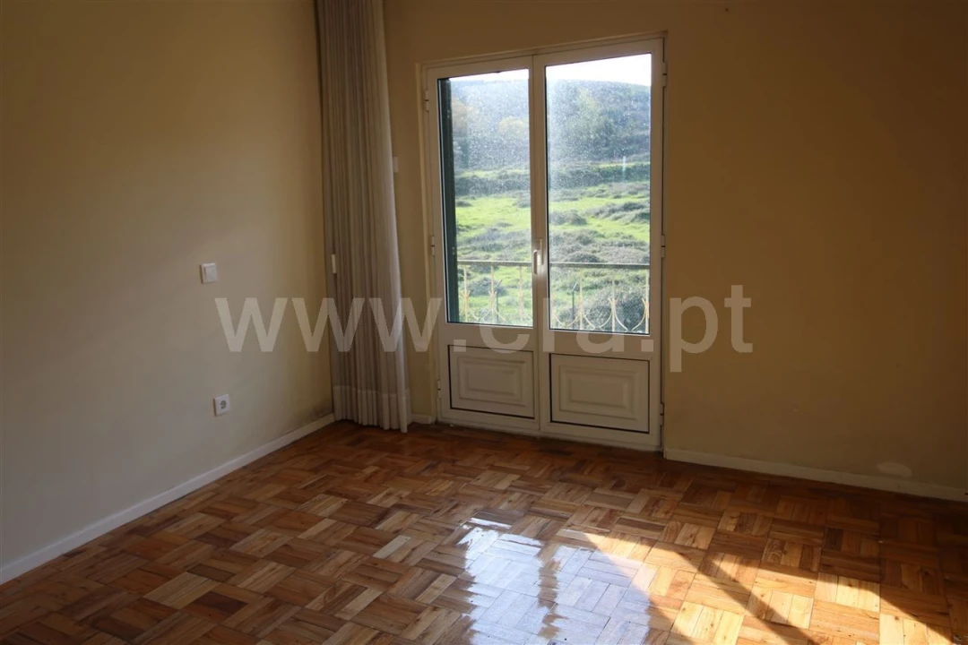 Quinta T4 para Venda em Rendufinho Foto 8