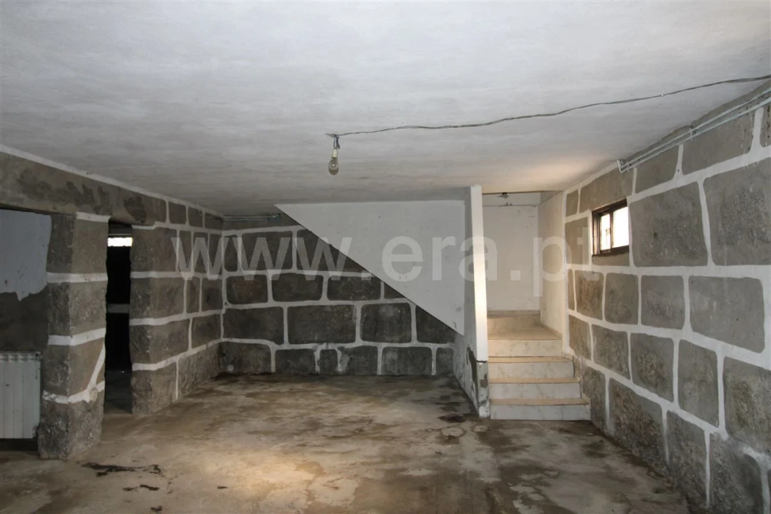 Quinta T4 para Venda em Rendufinho Foto 13