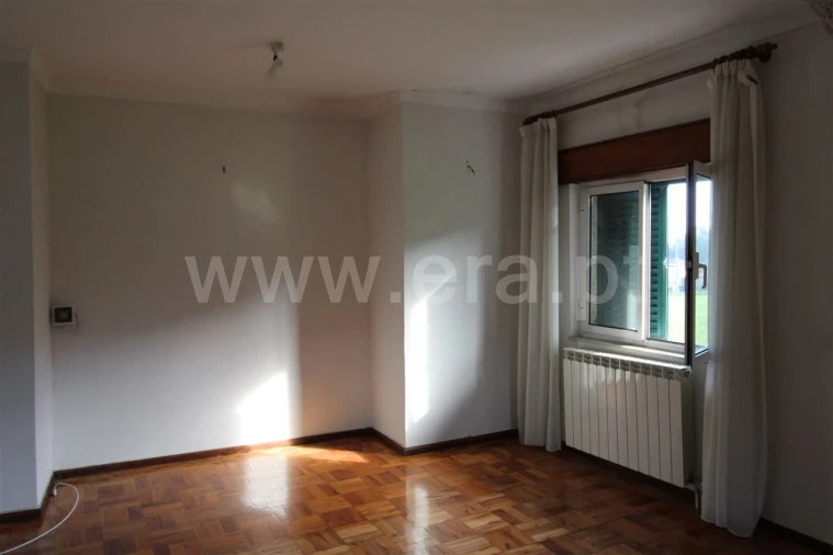 Quinta T4 para Venda em Rendufinho Foto 7