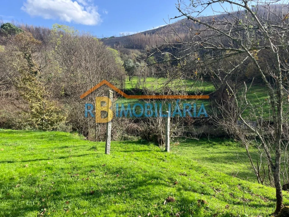 Quinta T2 para Venda em Várzeas Foto 4