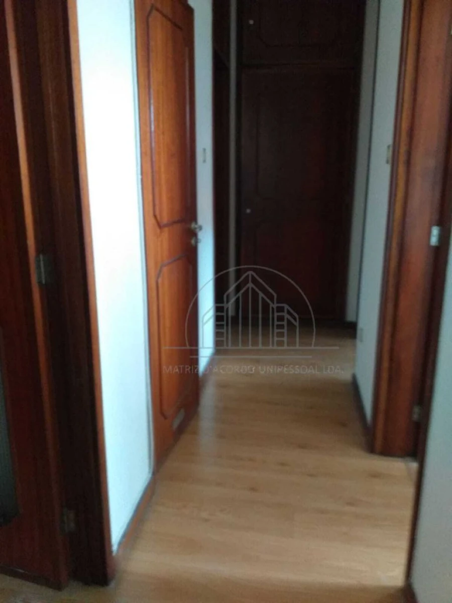 Apartamento T1 para Arrendamento em Porto Foto 8
