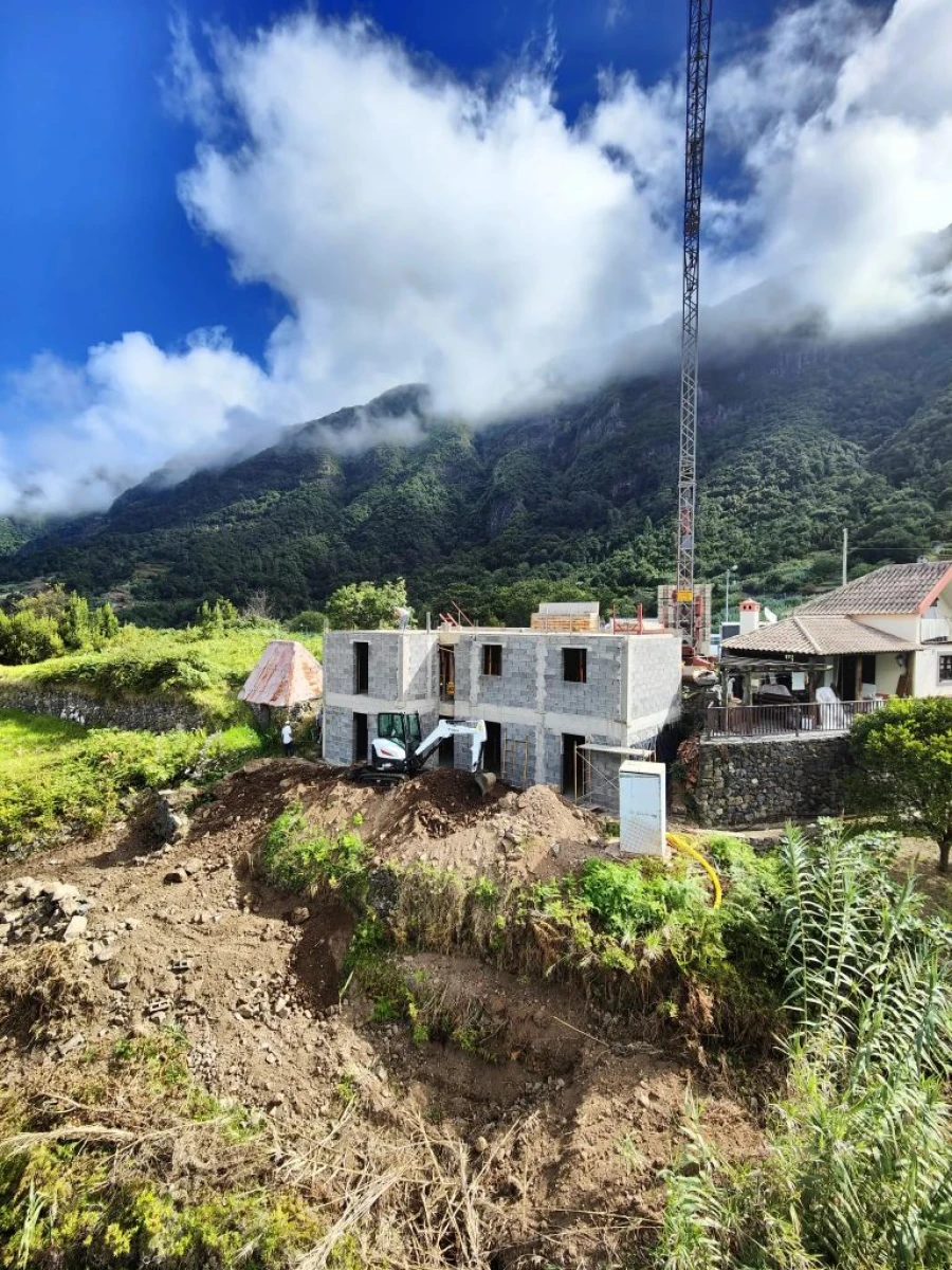 Moradia T3 para Venda em Lamaceiros Foto 4