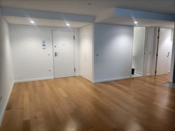 Apartamento T1 para Arrendamento em Vila Nova Gaia