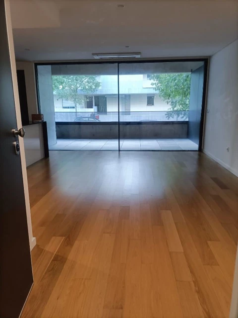 Apartamento T1 para Arrendamento em Vila Nova Gaia