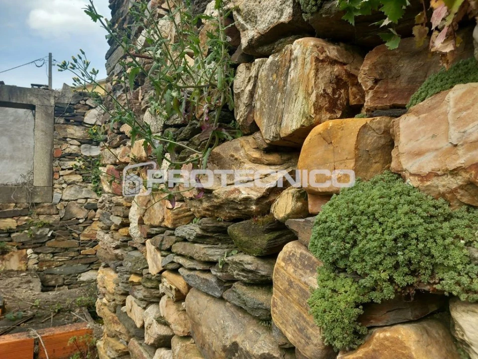 Moradia T4 para Venda em Ribança Foto 7