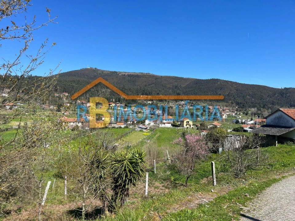 Quinta T3 para Venda em Moldes Foto 16