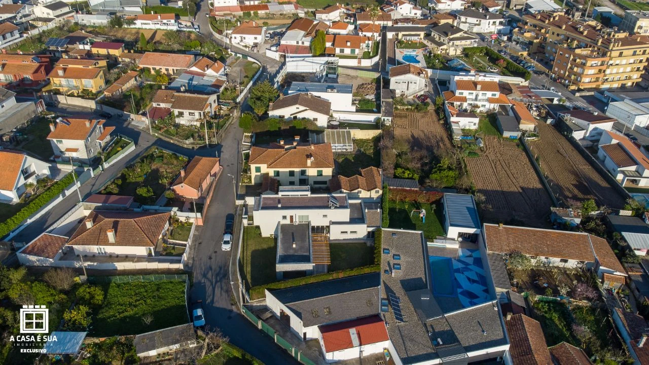 Moradia T3 para Venda em Lourosa Foto 47