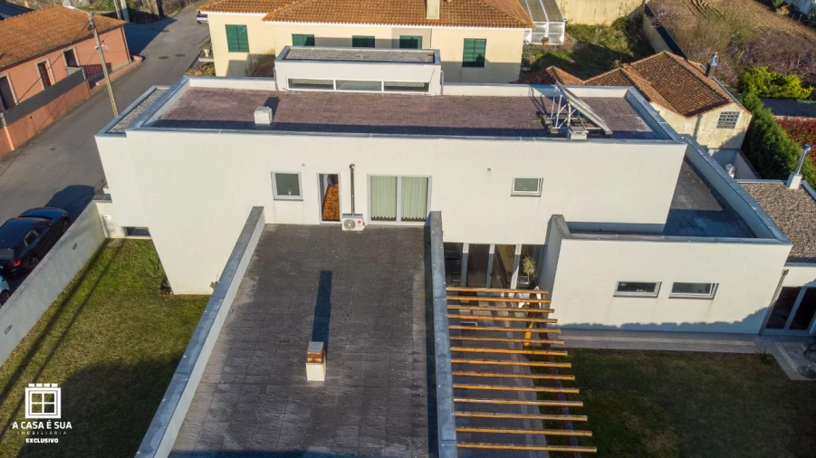 Moradia T3 para Venda em Lourosa Foto 44