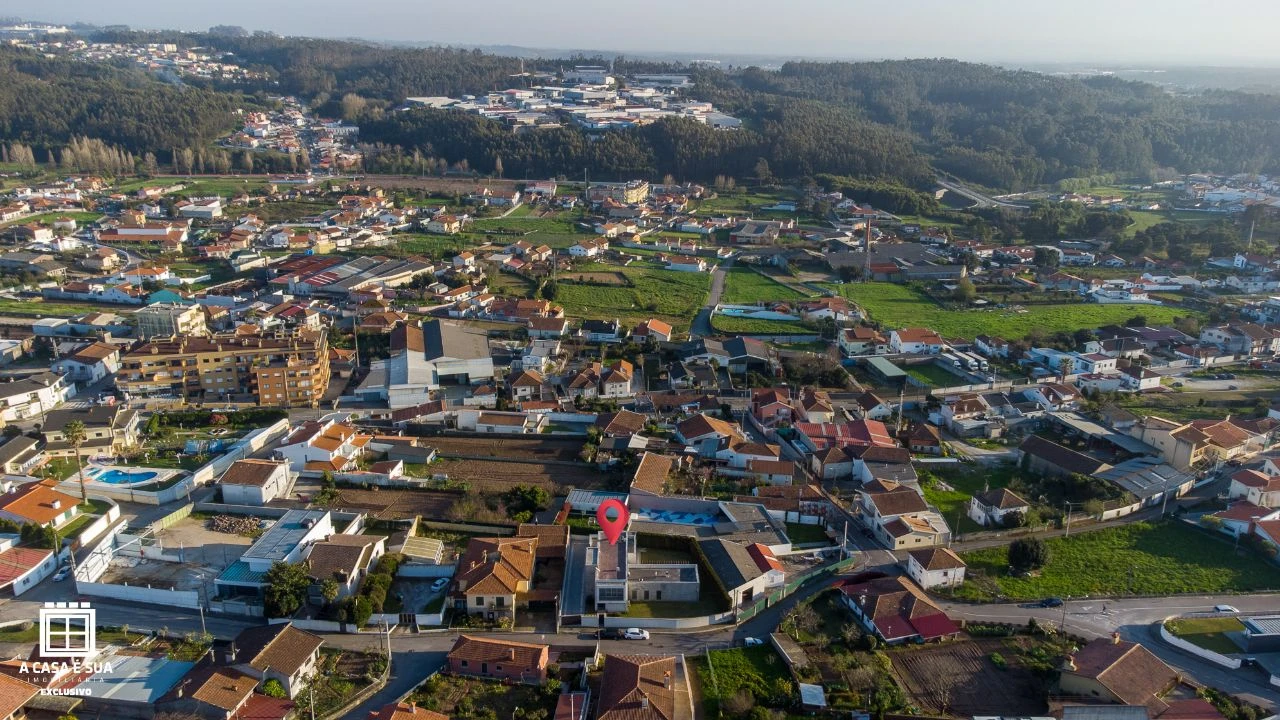 Moradia T3 para Venda em Lourosa Foto 50