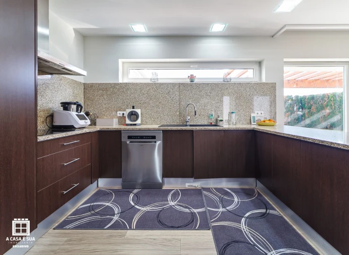 Moradia T3 para Venda em Lourosa Foto 9